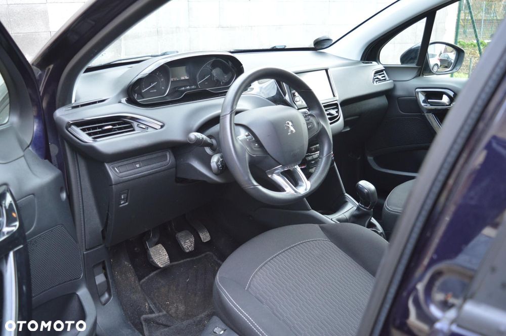 Peugeot 208 Blue-HDi 100 Stop&Start Allure - 4