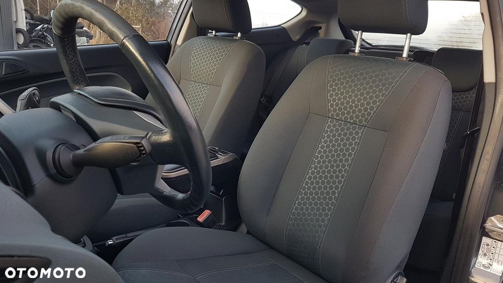 Ford Fiesta 1.25 Titanium - 19