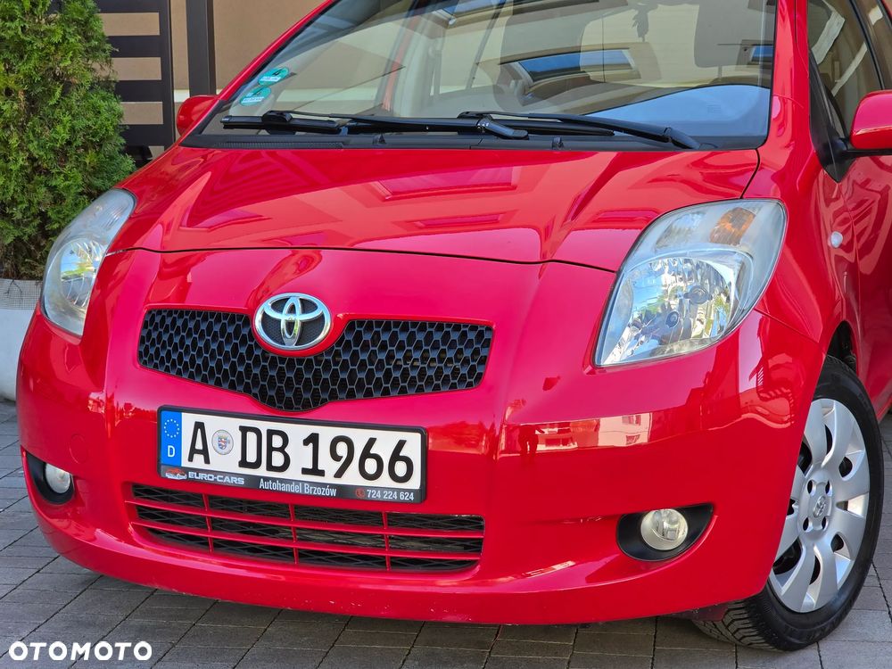 Toyota Yaris 1.3 VVT-i Sol - 7