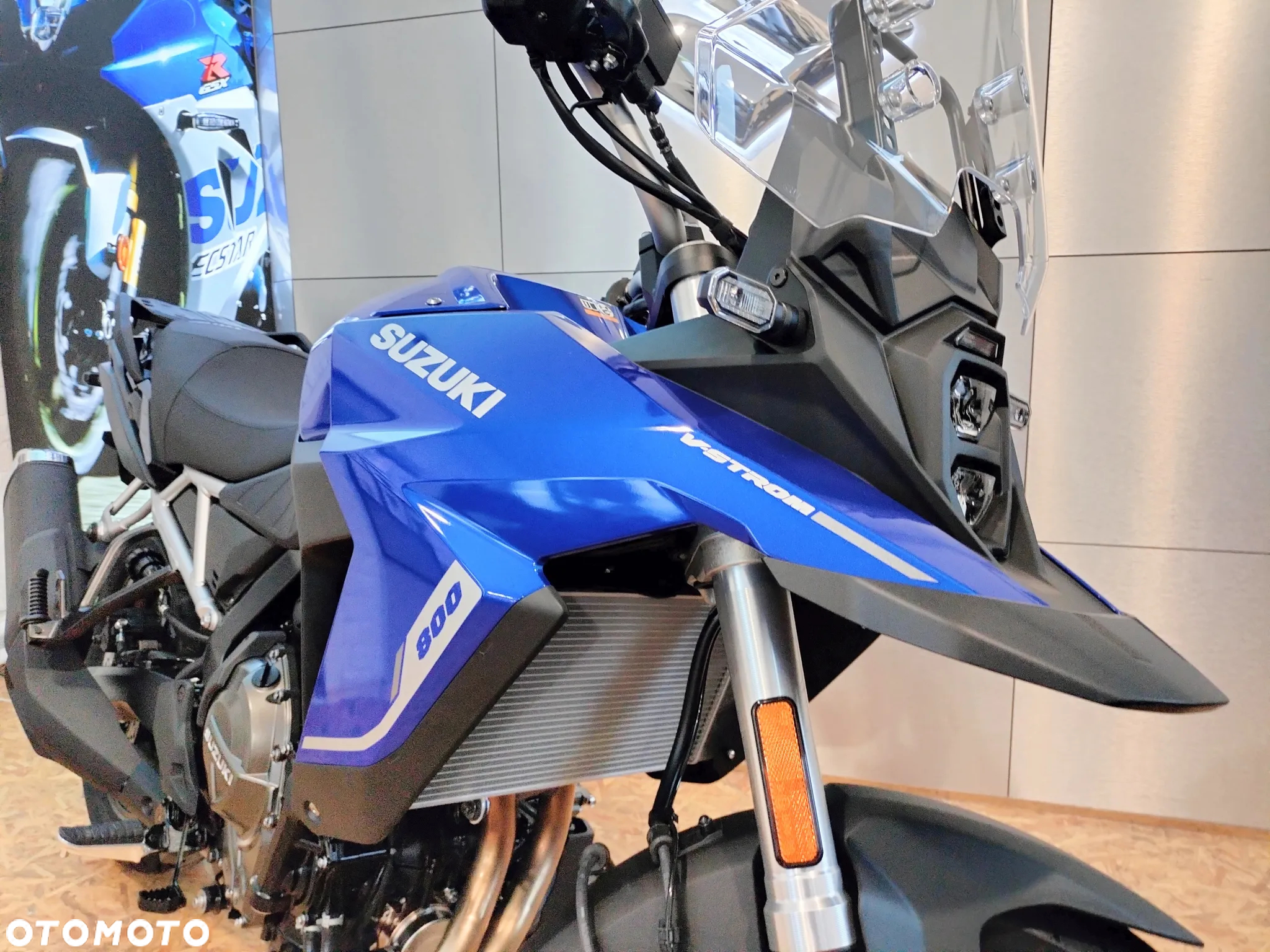 Suzuki DL - 7