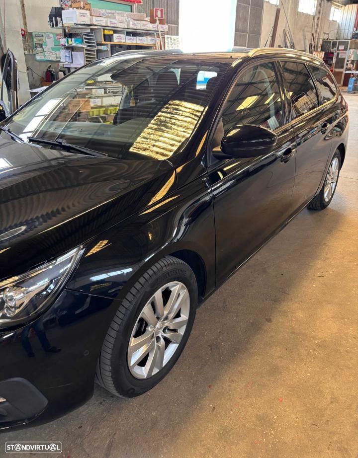 Peugeot 308 SW - 1