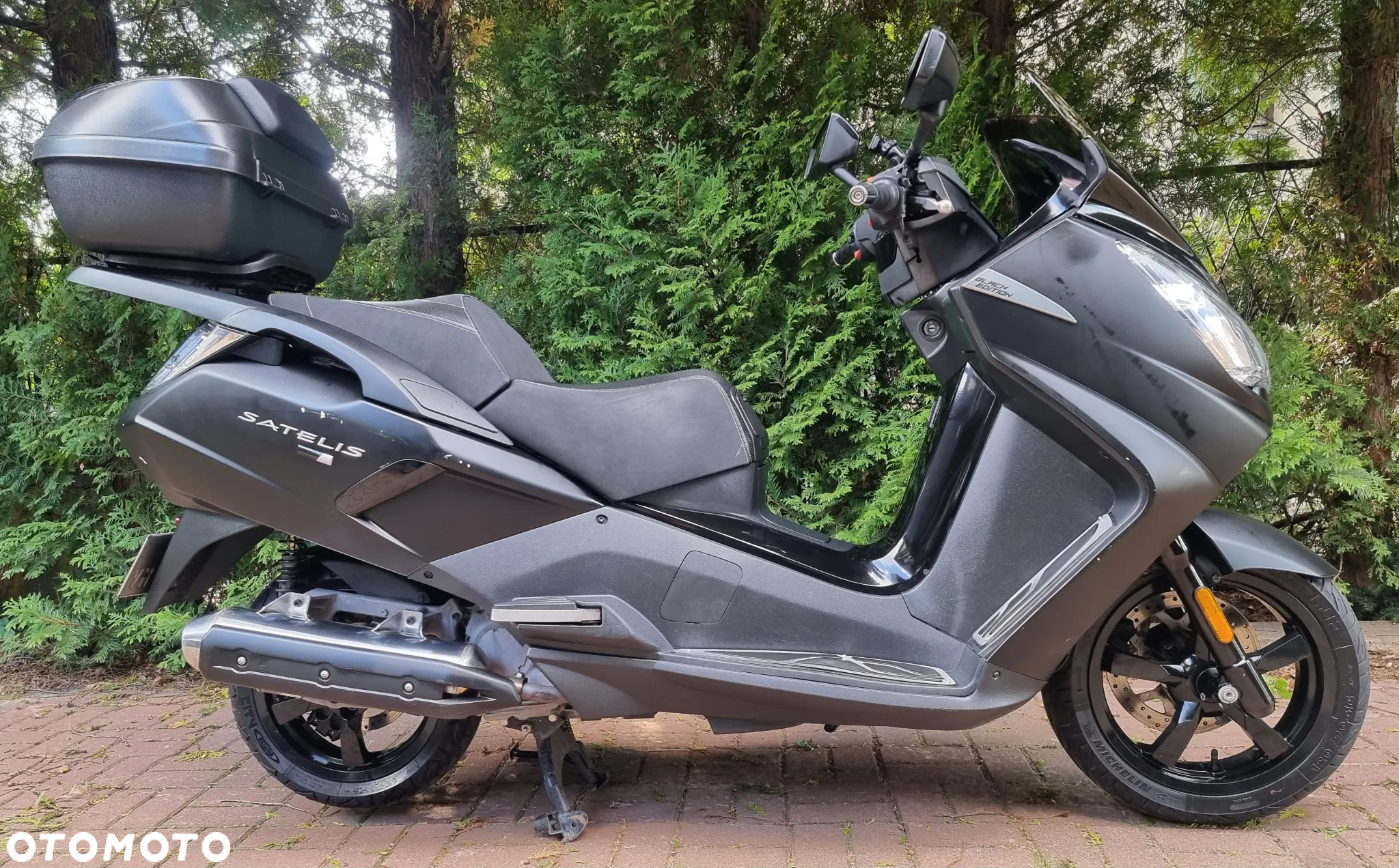 Peugeot Satelis - 2