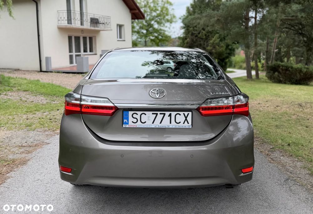 Toyota Corolla 1.6 Premium MS - 9