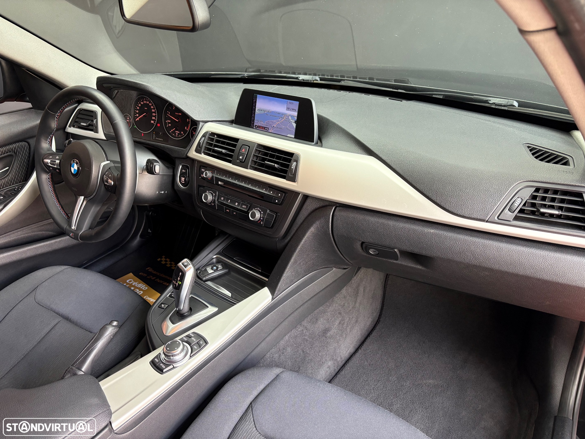 BMW 318 d Aut. Sport Line - 15