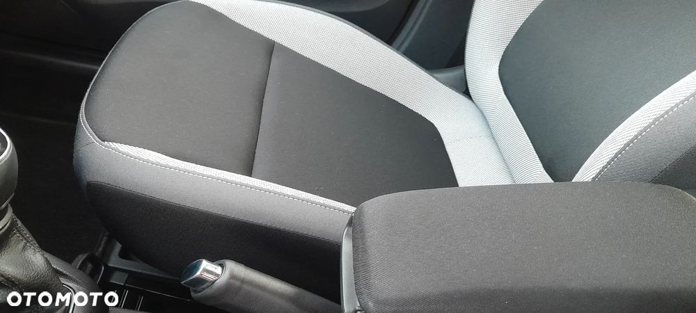 Skoda Fabia 1.2 TSI Cool Edition - 29