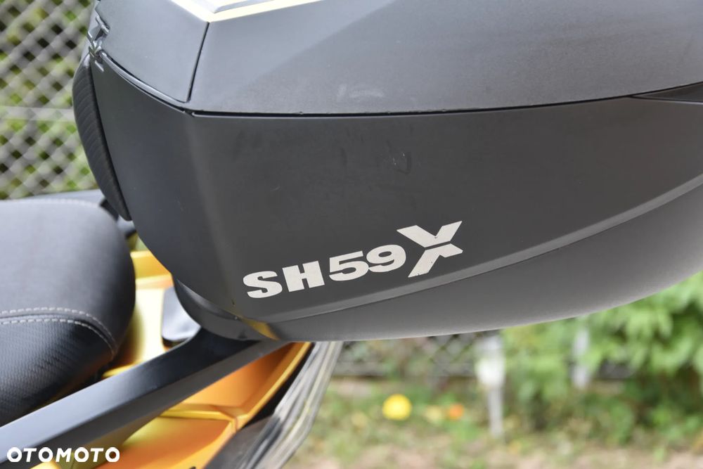 Kymco AK 550 - 14