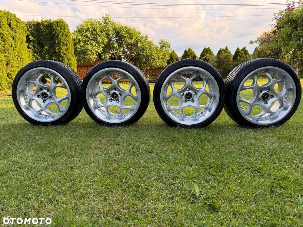 Mercedes-Benz CLK - 19