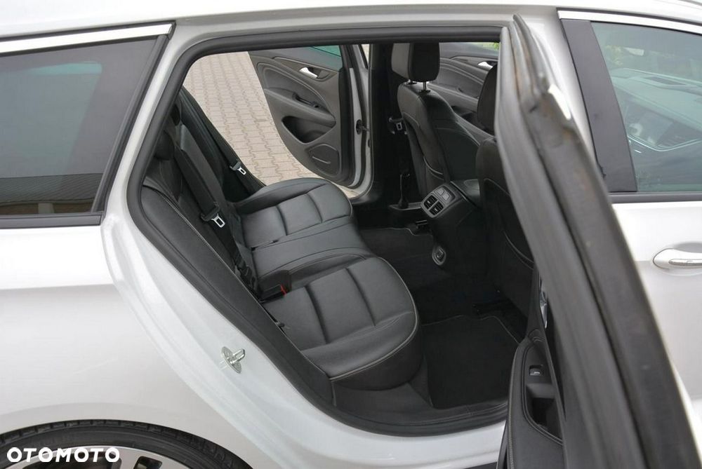 Opel Insignia 2.0 CDTI Innovation S&S - 15