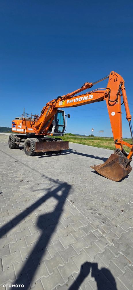 Hitachi FH130W - 5