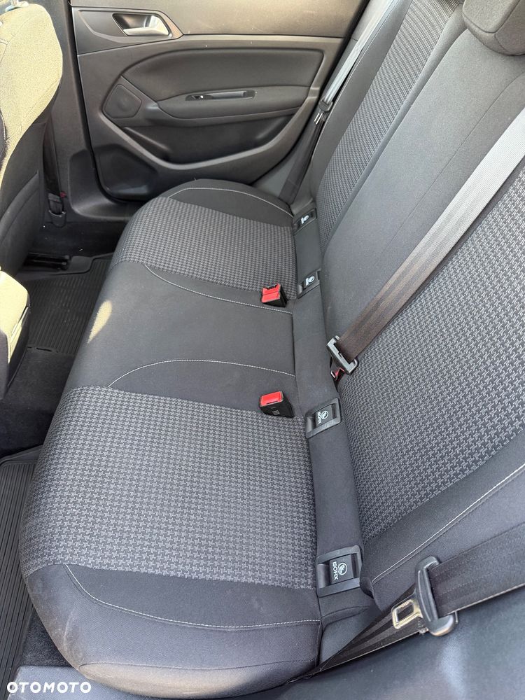 Peugeot 308 1.5 BlueHDi Active S&S EAT6 - 12