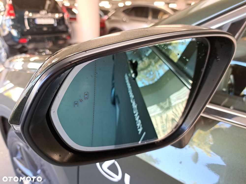 Lexus NX 2025
