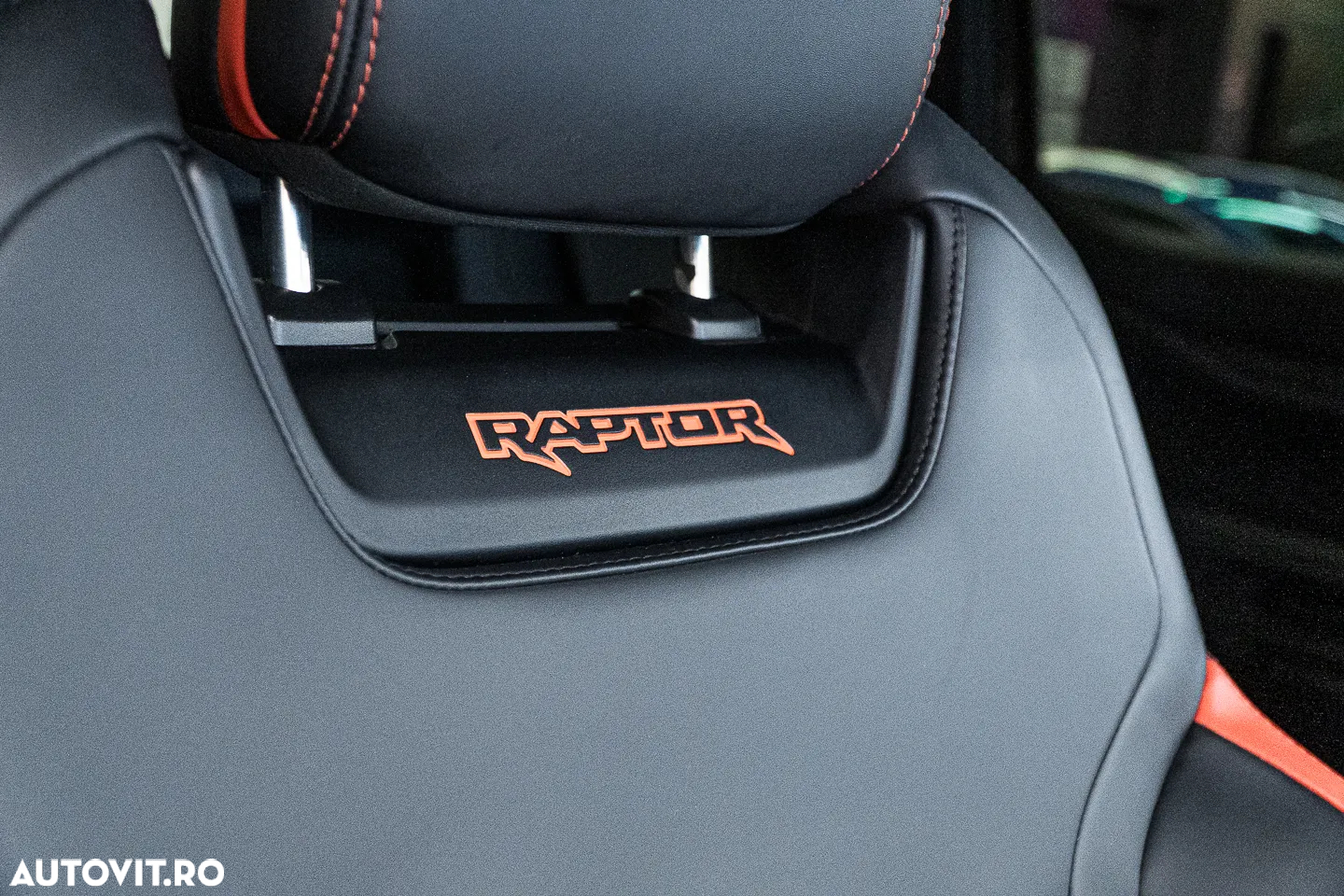 Ford Raptor - 24