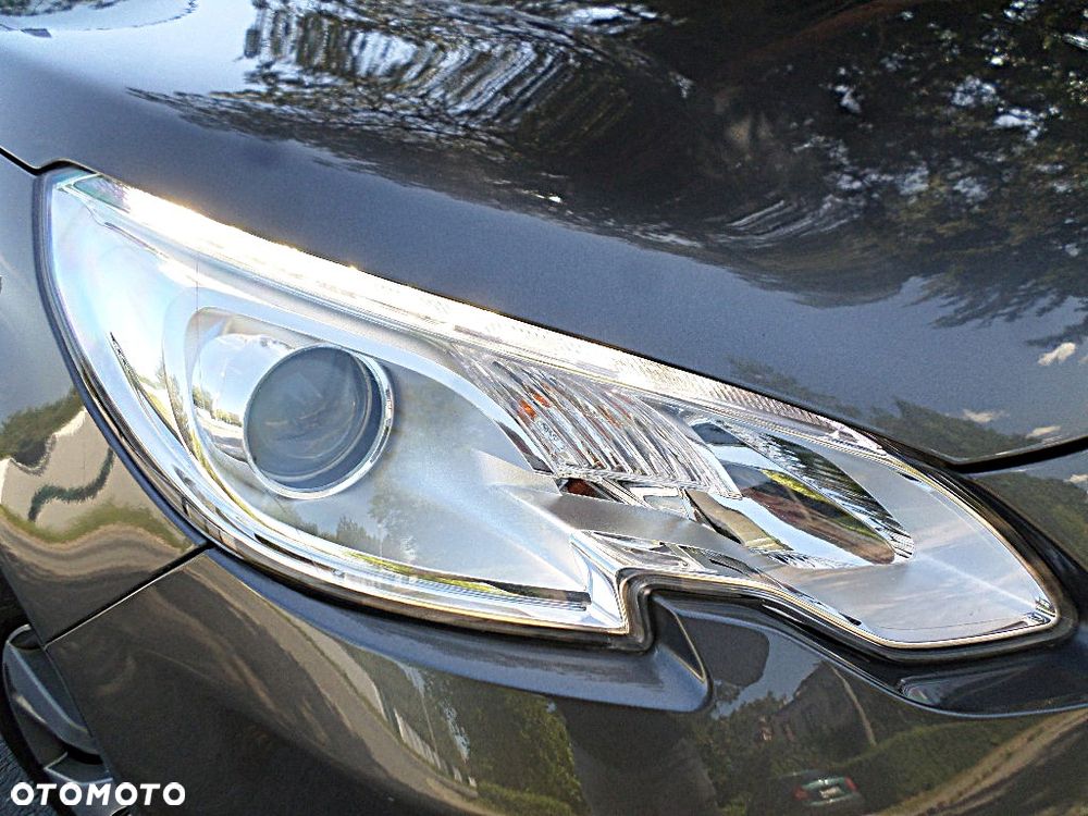 Peugeot 2008 BlueHDi 100 STOP & START Style - 29