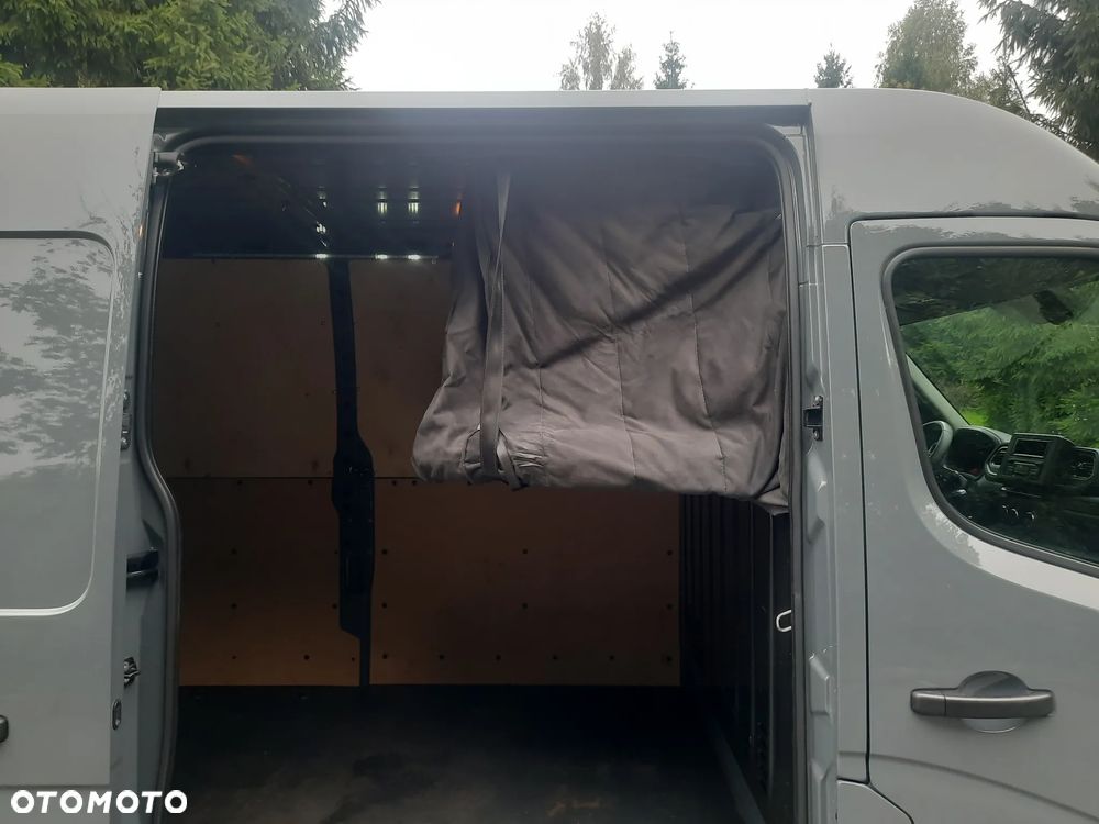 Renault Master - 18