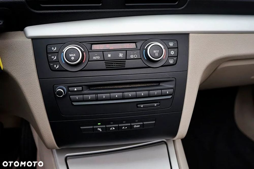 BMW Seria 1 118d Cabrio - 25