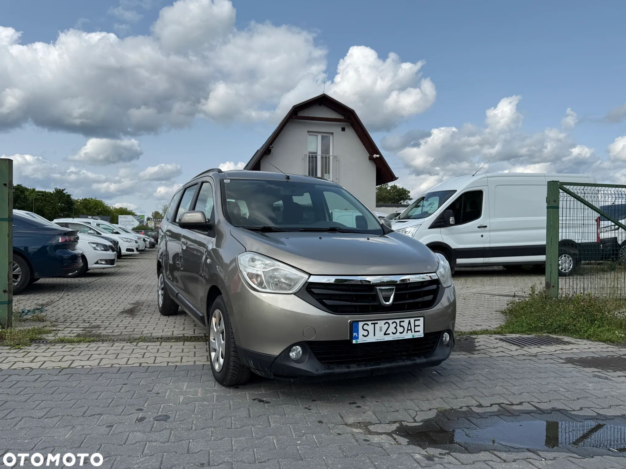 Dacia Lodgy 1.6 Laureate - 1