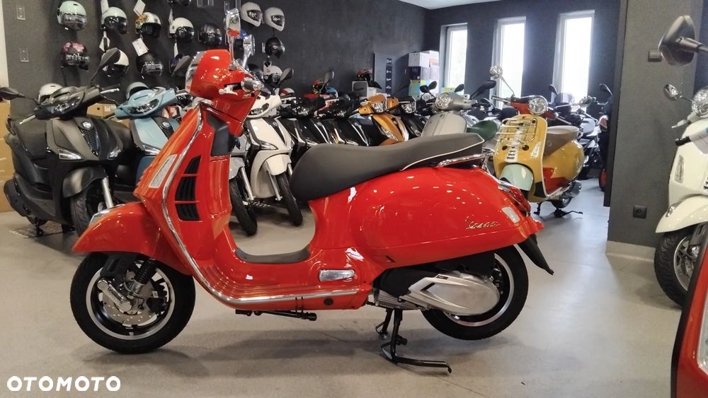 Vespa GTS - 5