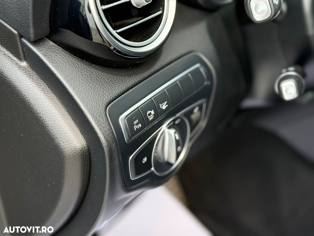 Mercedes-Benz GLC Coupe 220 d 4Matic 9G-TRONIC AMG Line - 20