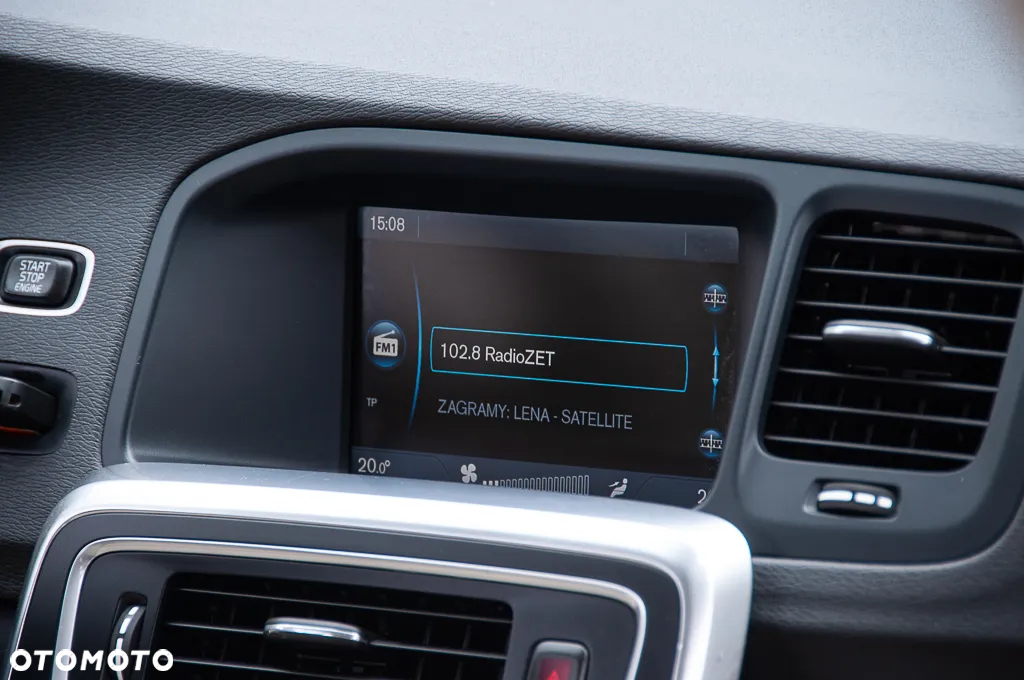 Volvo V60 D4 Geartronic Summum - 18