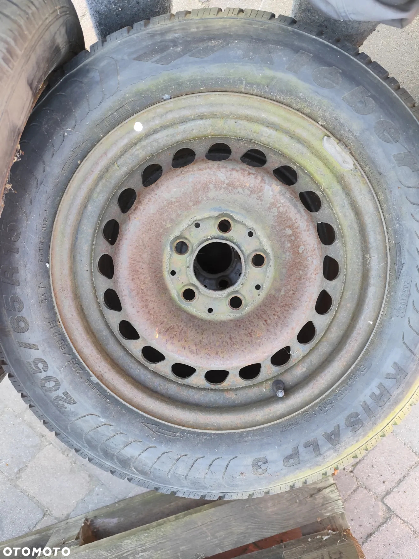 Mercedes-Benz E W124 Stalowe felgi 15 cali komplet 61/2jx15H2 ET37 - 9