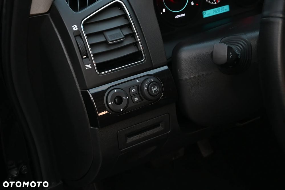 Chevrolet Captiva 2.2 4WD Automatik LTZ - 32