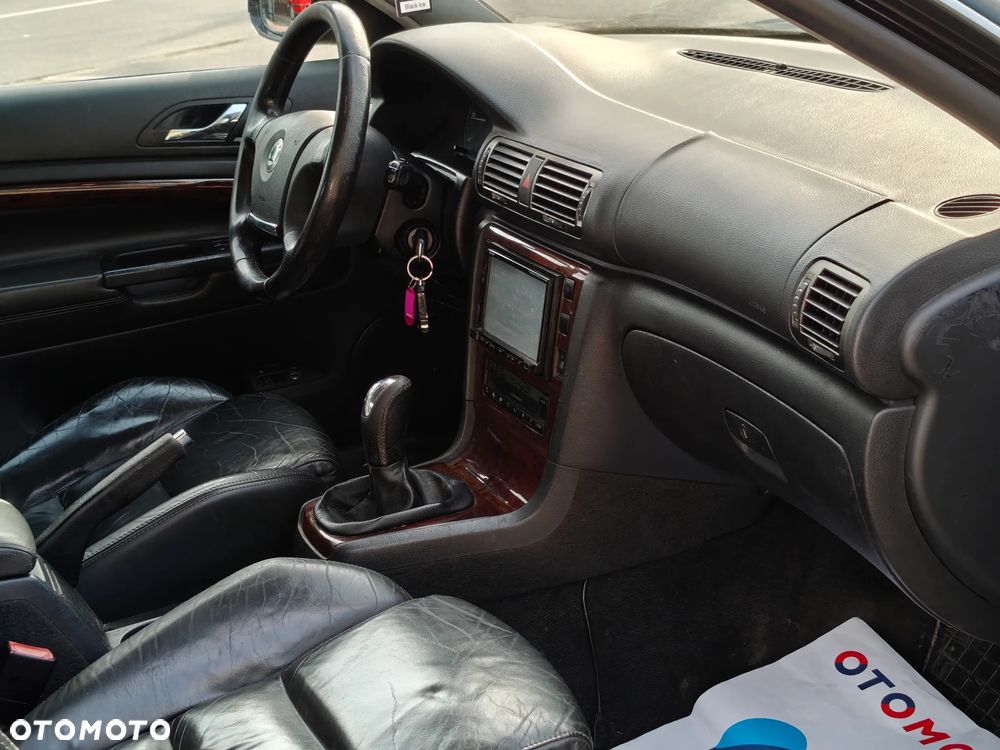 Skoda Superb 1,9 TDI Exclusive - 7