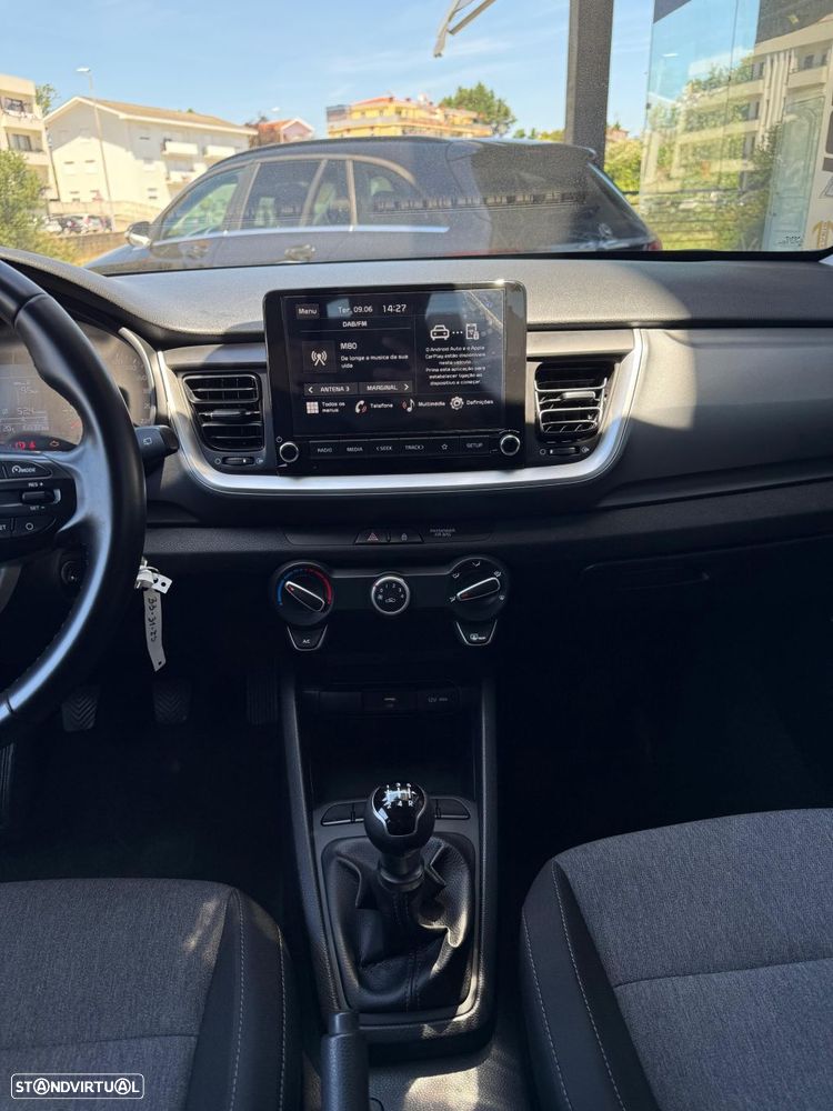 Kia Stonic 1.2 Dynamic - 22