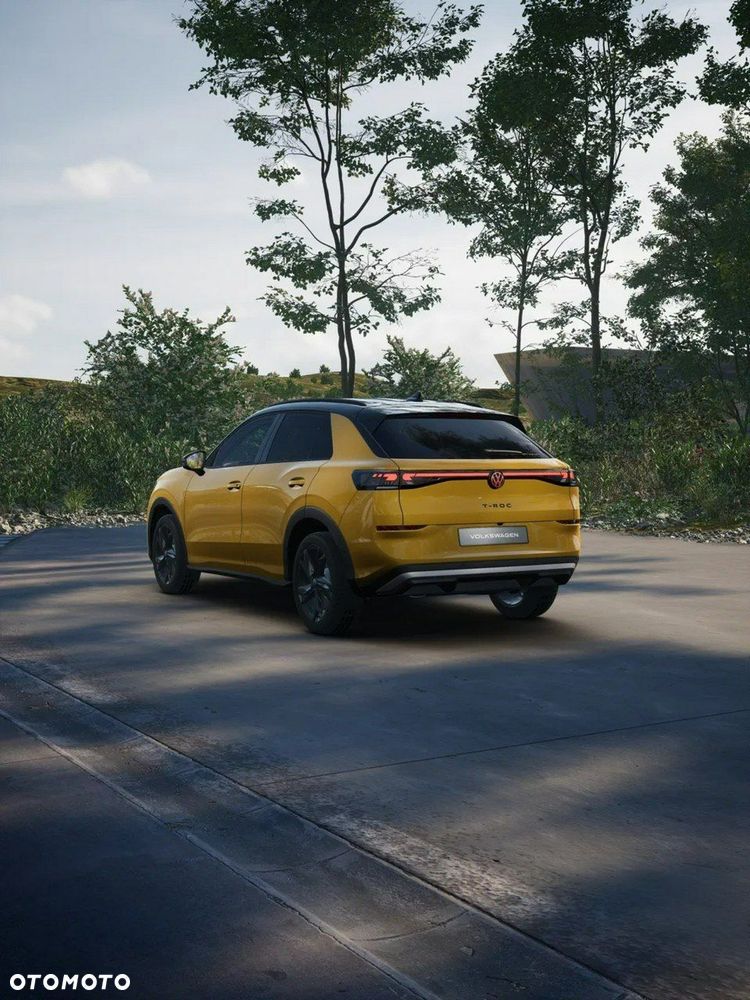 Volkswagen T-Roc - 8