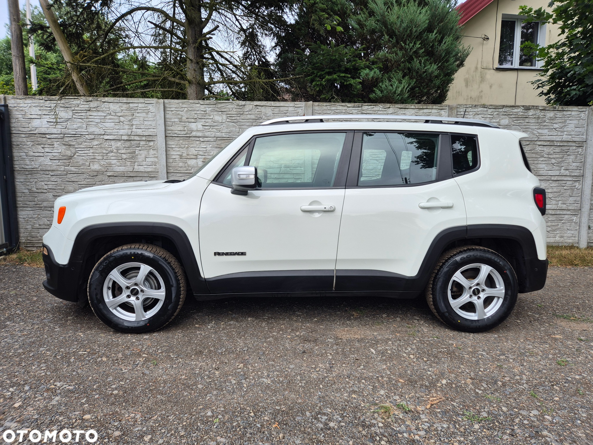 Jeep Renegade 1.4 MultiAir Limited - 6