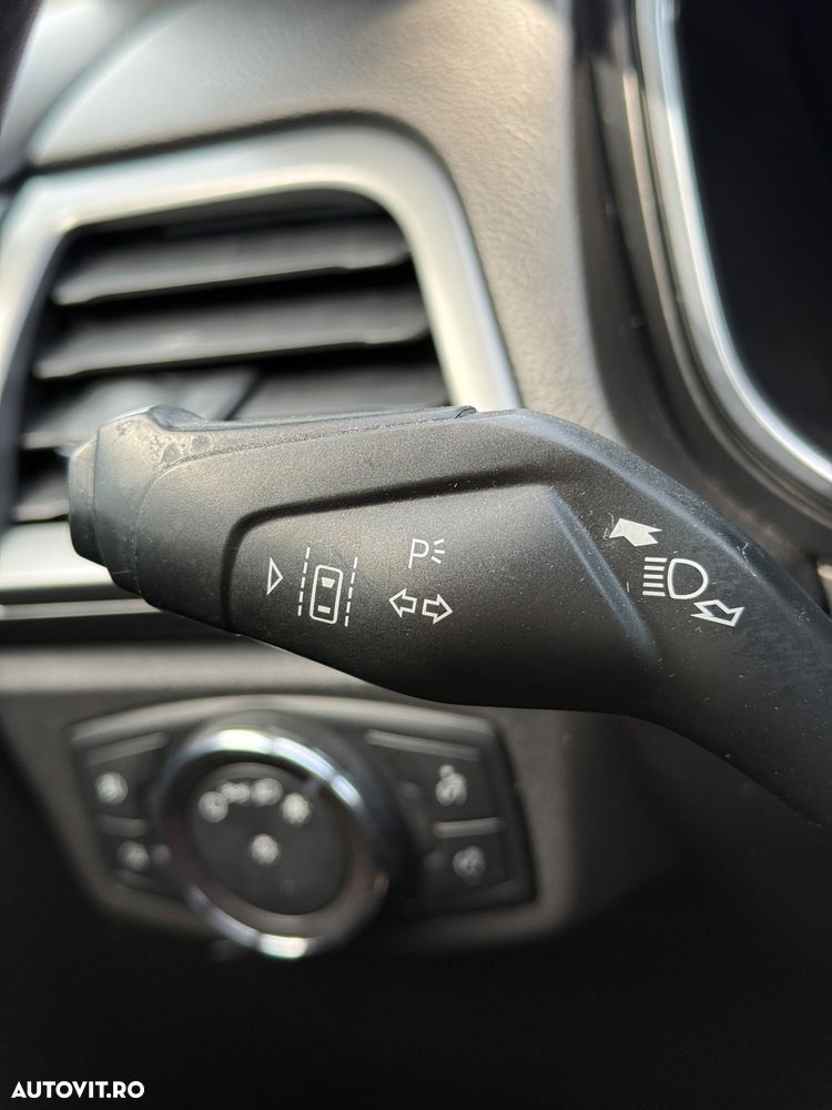 Ford Mondeo 2.0 TDCI Start-Stopp Business Edition - 31