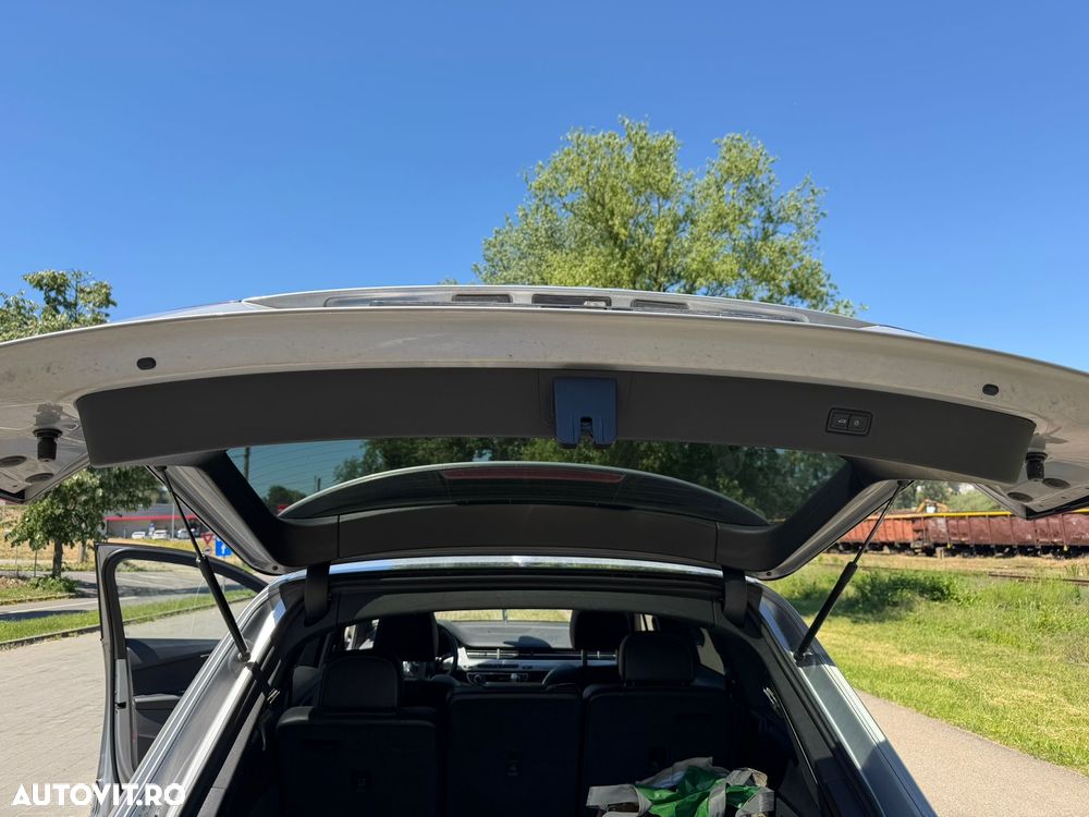 Audi Q7 - 13