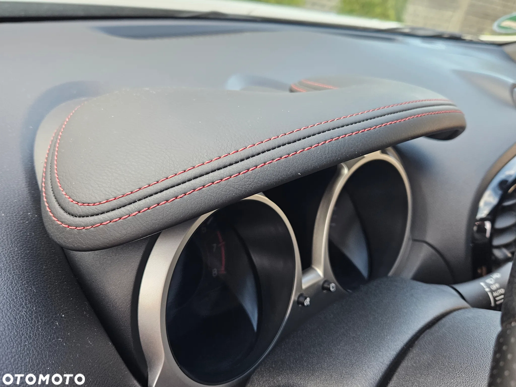 Nissan Juke 1.2 DIG-T Tekna Dark Sound - 23