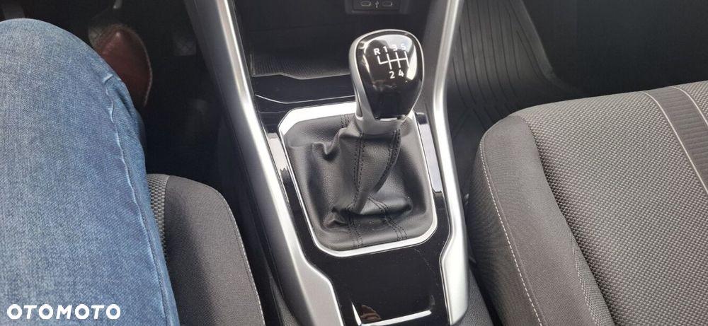 Volkswagen T-Roc 1.5 TSI Life - 13