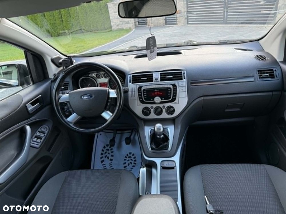Ford Kuga 2.0 TDCi 4WD Trend - 8