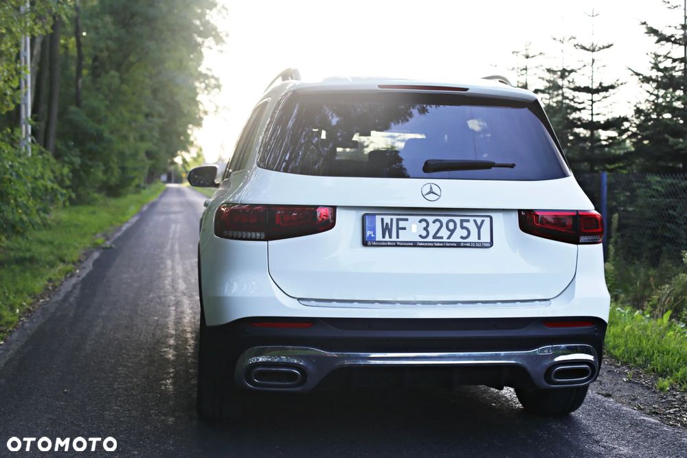 Mercedes-Benz GLB 200 4-Matic AMG Line 8G-DCT - 18