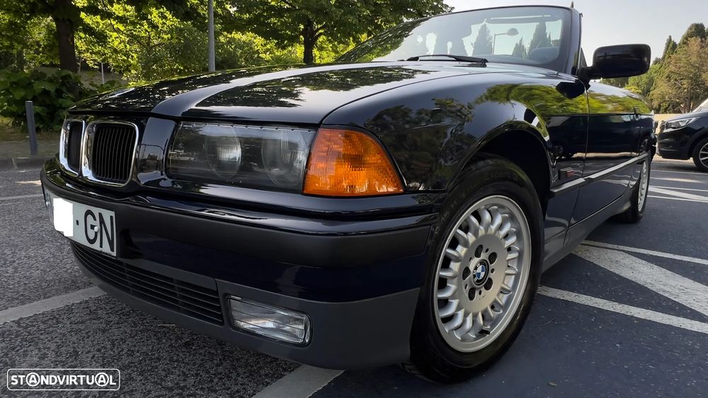 BMW 318 i Cabriolet - 2