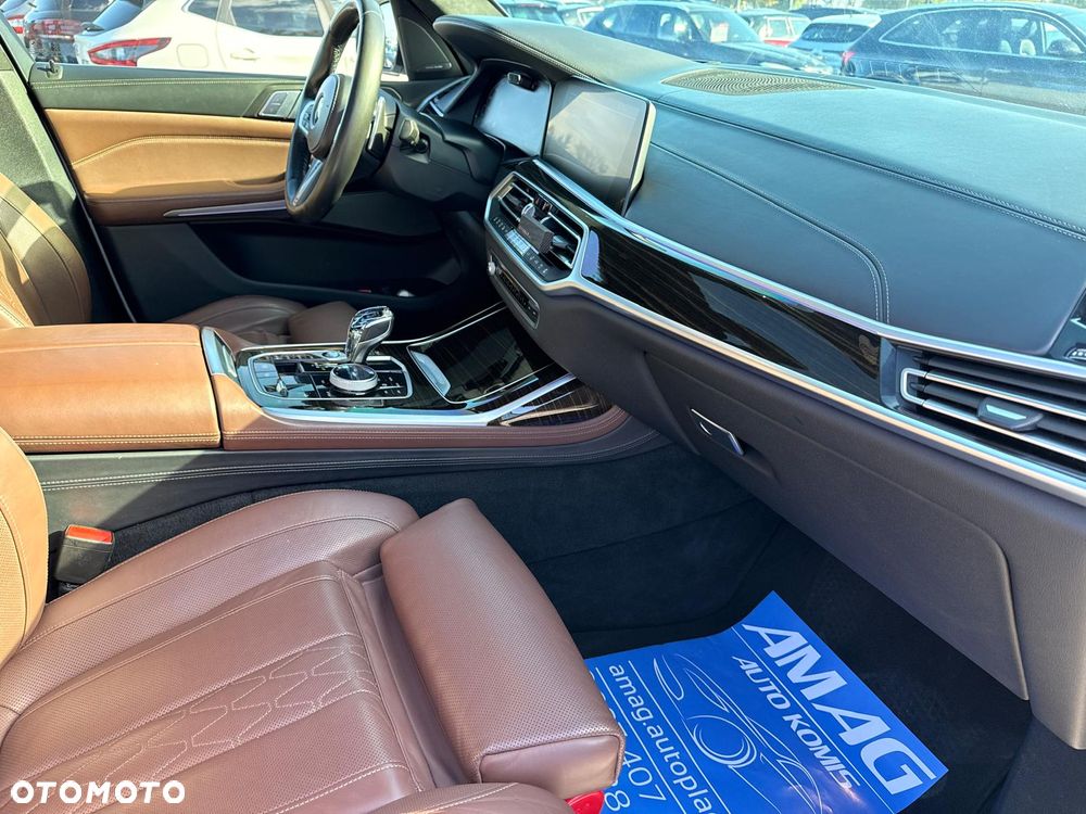 BMW X7 M50d sport - 20