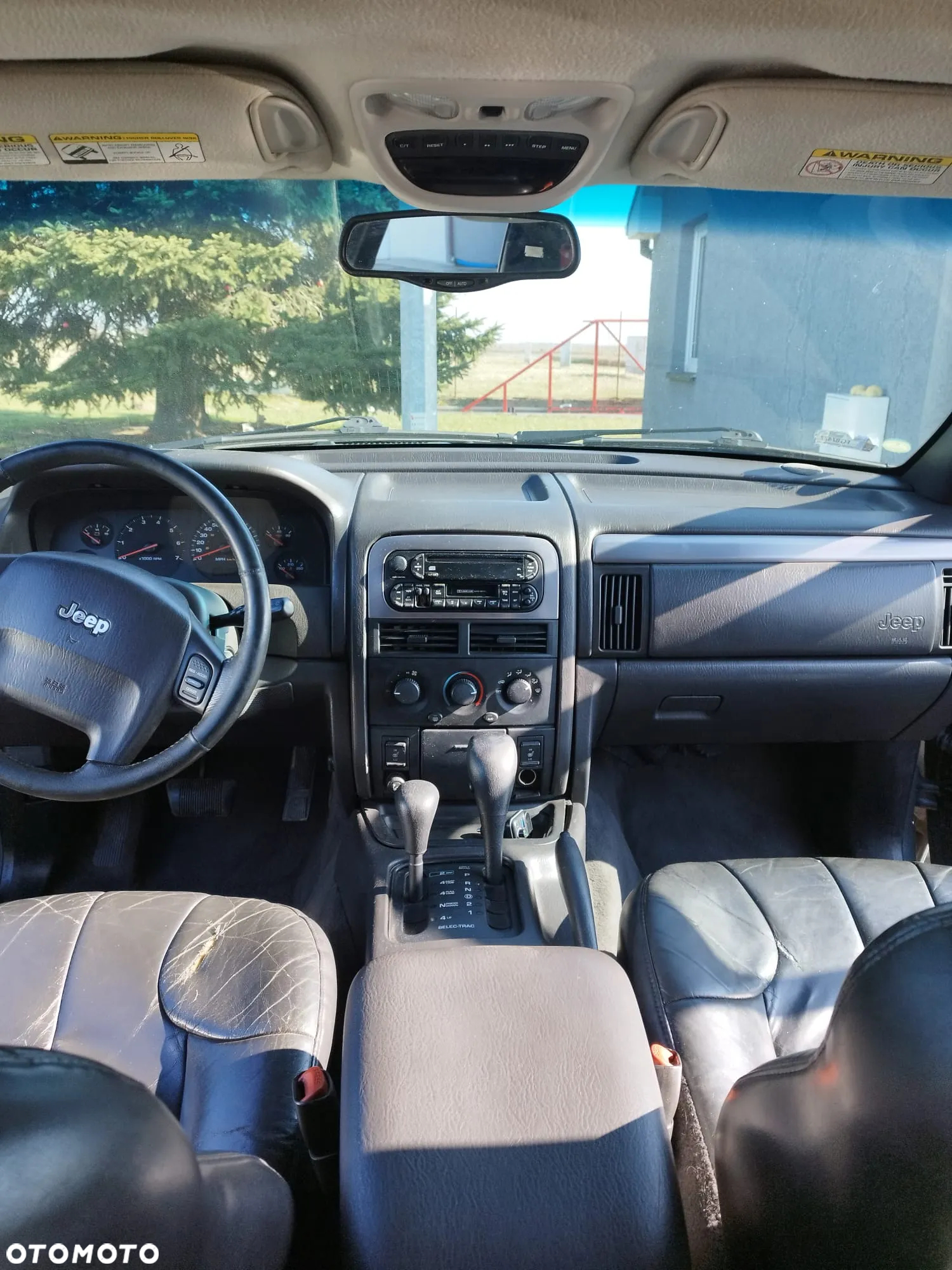 Jeep Grand Cherokee 4.0 Laredo - 12