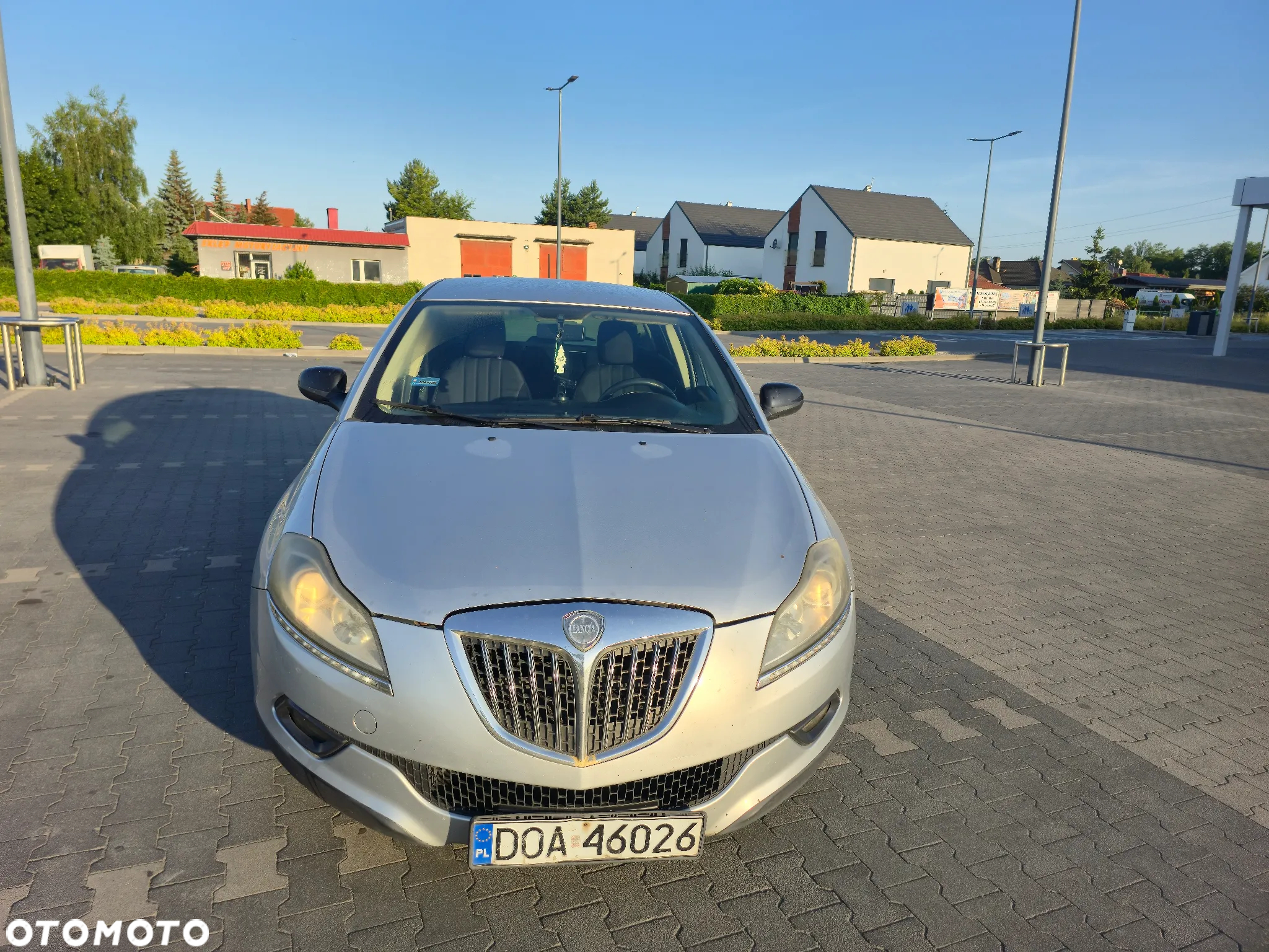 Lancia Delta 1.6 MJ Argento - 12
