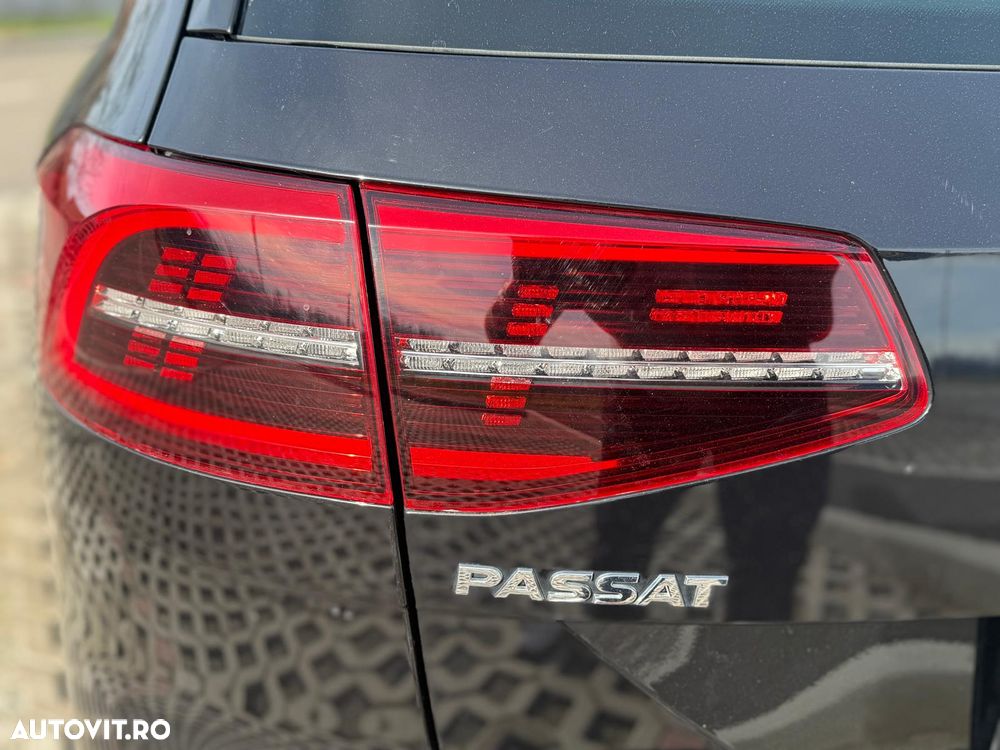 Volkswagen Passat 2.0 TDI R Executive - 13