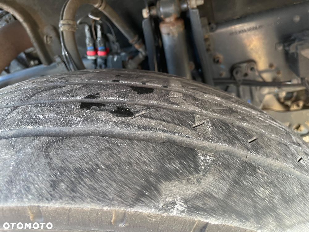 Renault T480 HIGH Sleeper XLOW - 6