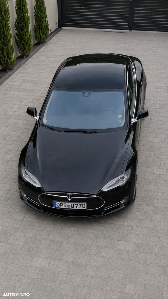 Tesla Model S 85 - 4