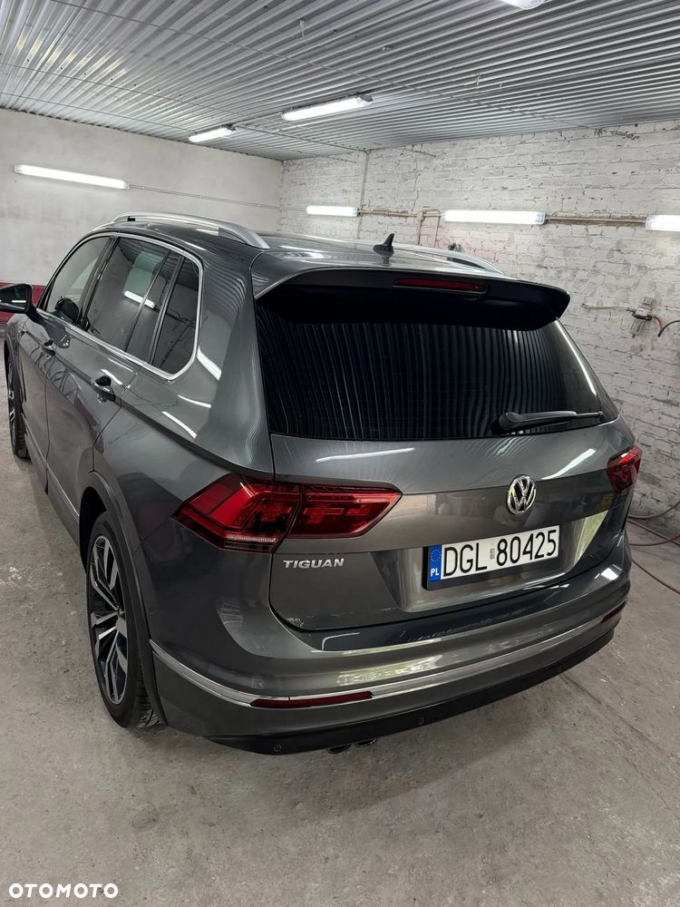 Volkswagen Tiguan 2.0 TDI SCR DSG R-Line - 18