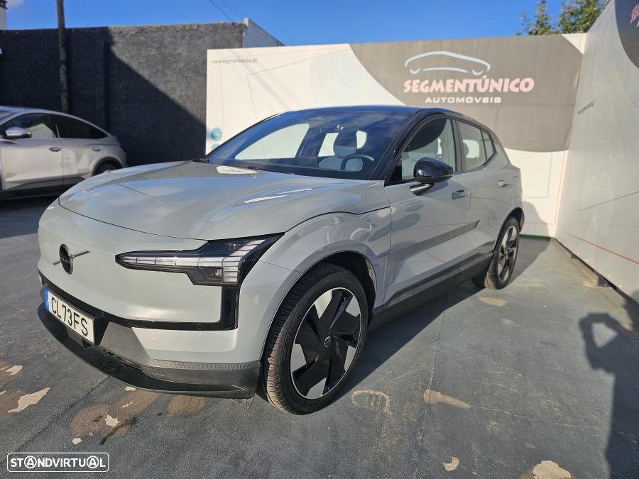 Volvo EX30 69 kWh Single Motor Extended Range Plus - 2