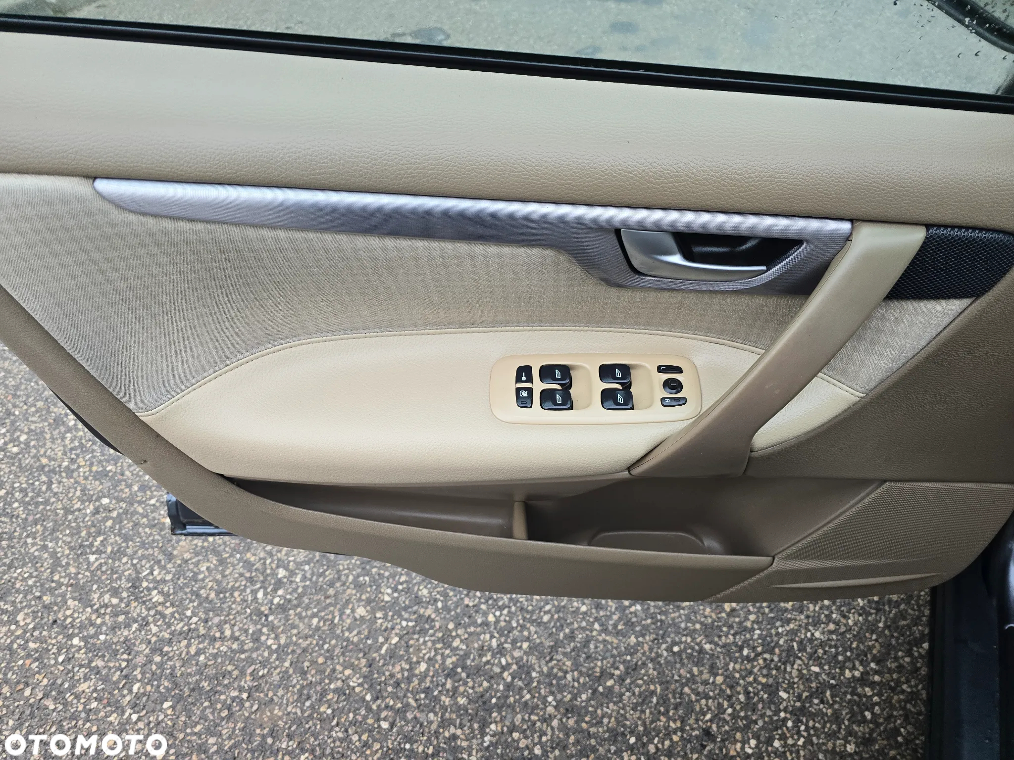 Volvo V70 2.5 T Kinetic - 22