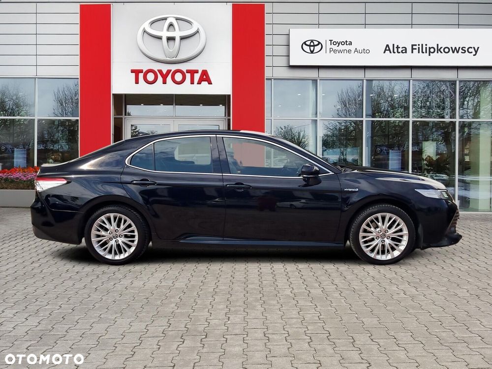Toyota Camry 2.5 Hybrid Executive CVT - 6