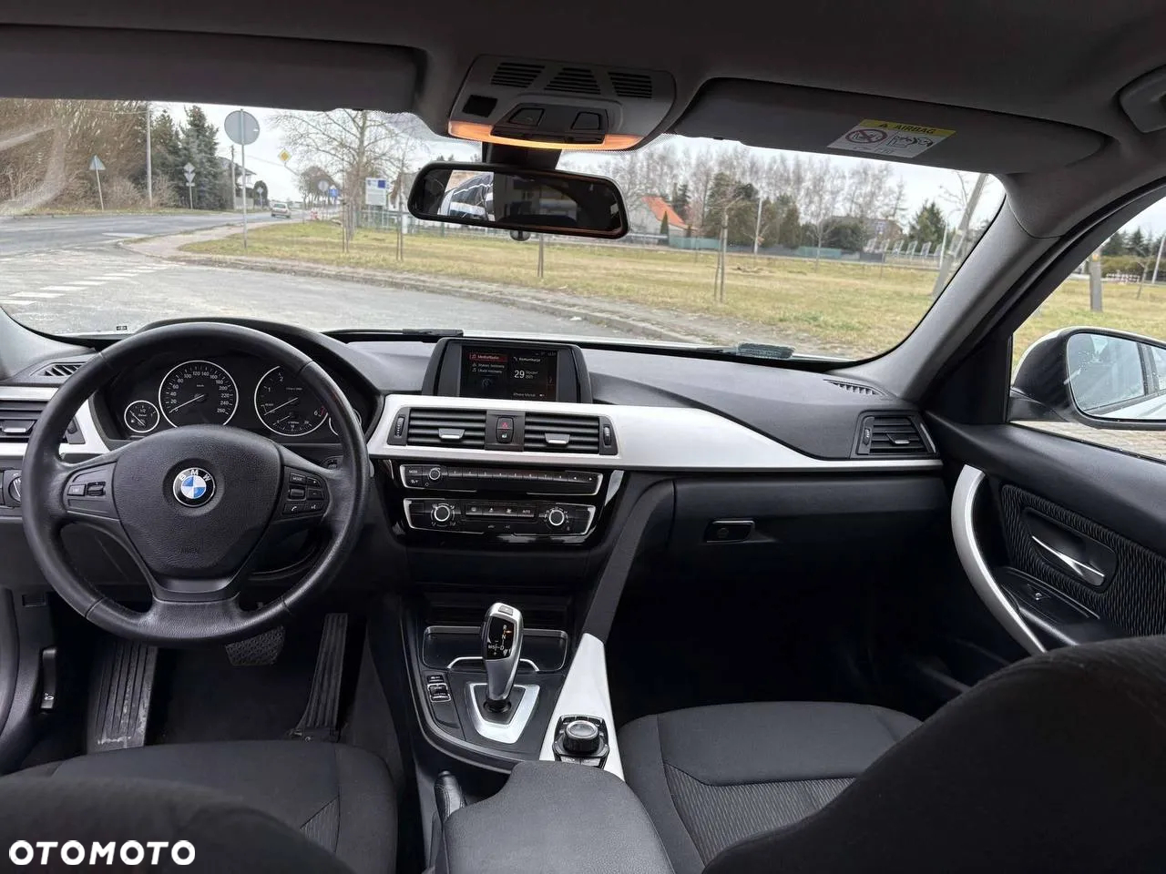 BMW Seria 3 318d Advantage - 12