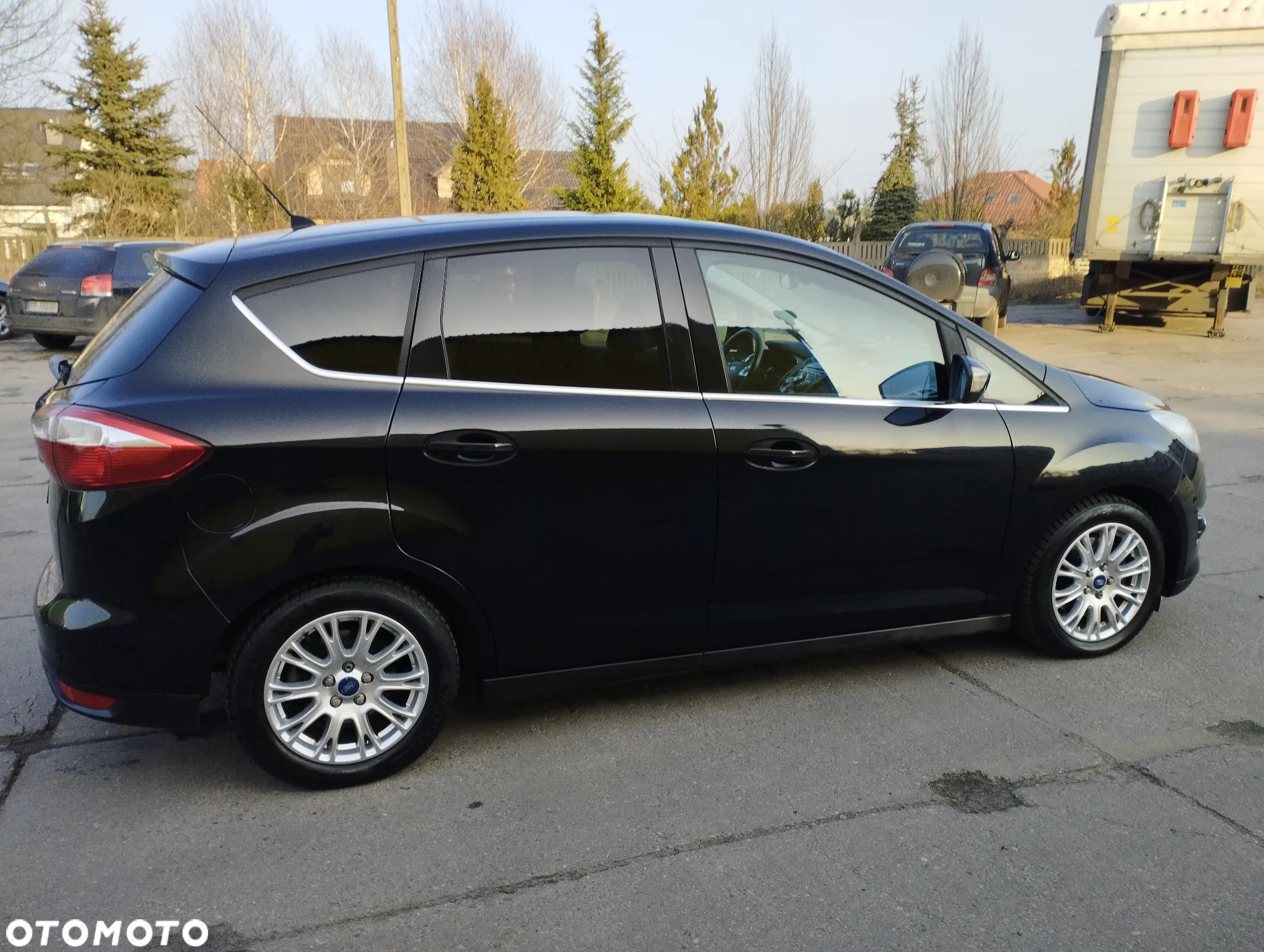 Ford C-MAX 1.6 EcoBoost Start-Stop-System Titanium - 17