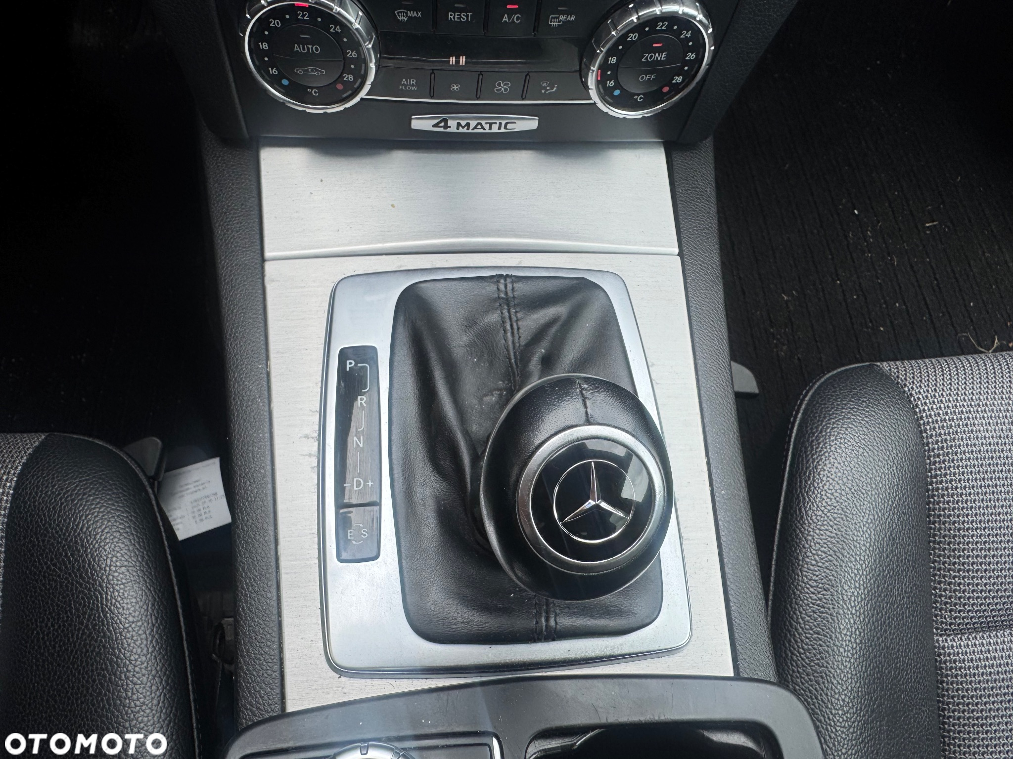 Mercedes-Benz Klasa C 250 (BlueTEC) d 4Matic 7G-TRONIC - 17