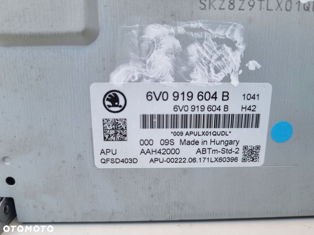 Skoda Fabia III EKRAN NAWIGACJI Radio wyświetlacz 6V0919604B - 6